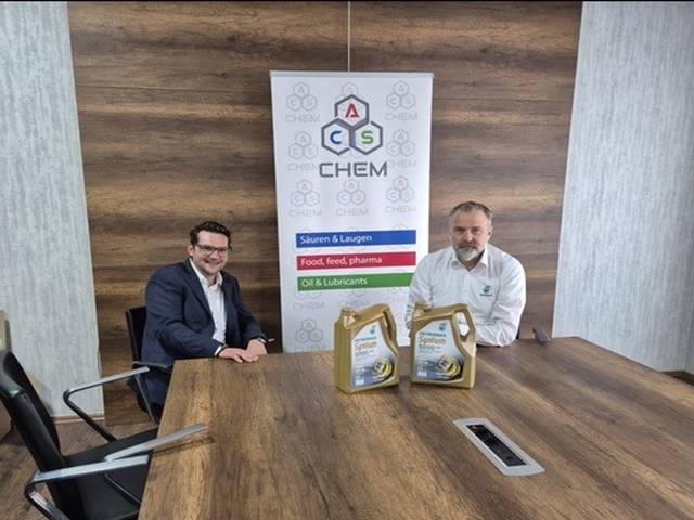 Michael Wimmer von ACS und Nils Schöner von PLI