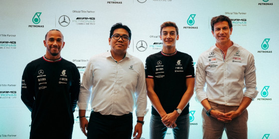 Gelecekle Yarış: Mercedes-AMG F1 ve PETRONAS, yirmi yıllık birlikteliğe ve F1'in sürdürülebilir geleceğine kucak açıyor